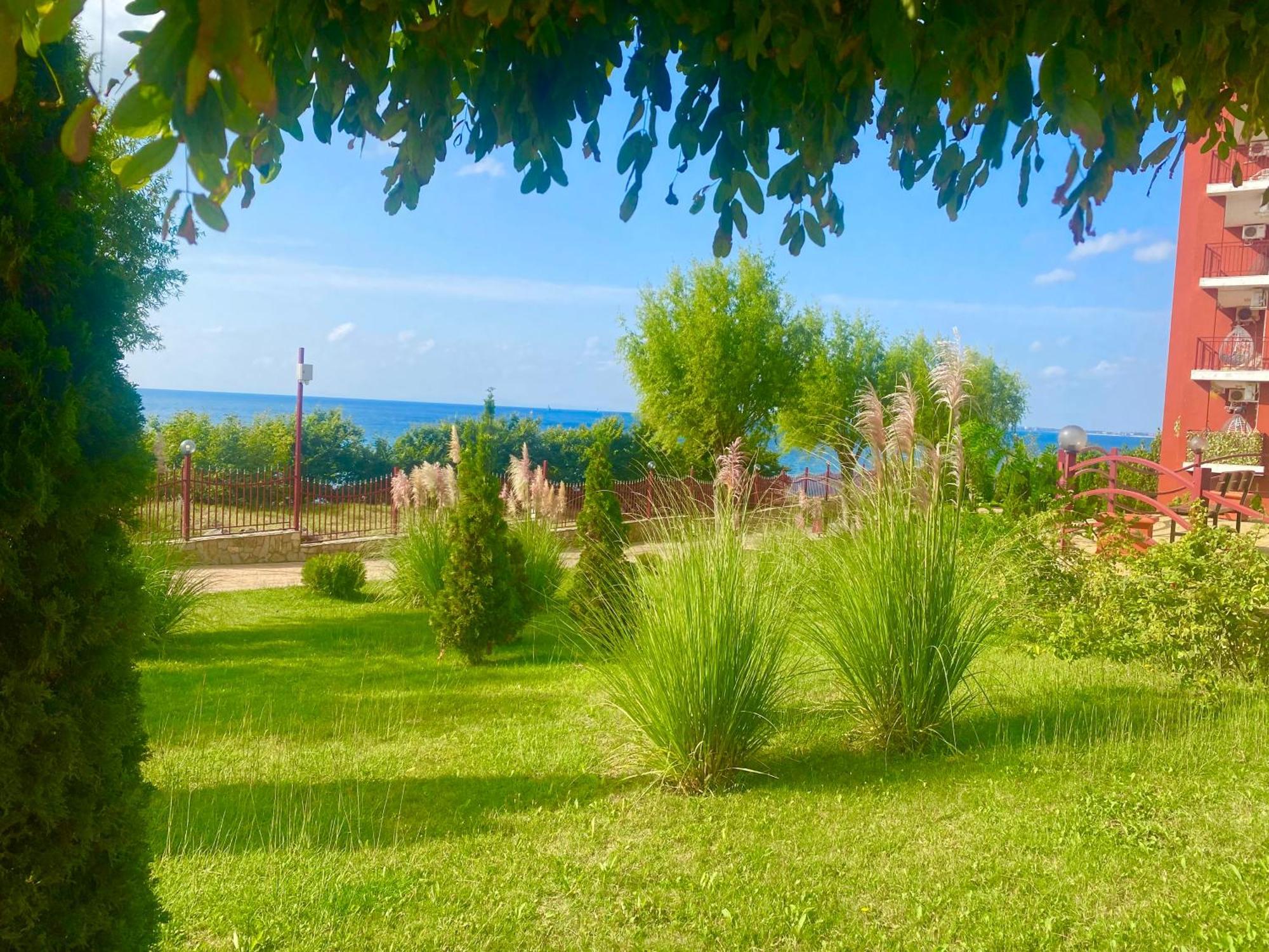 Apartment In Sveti Vlas Esterno foto