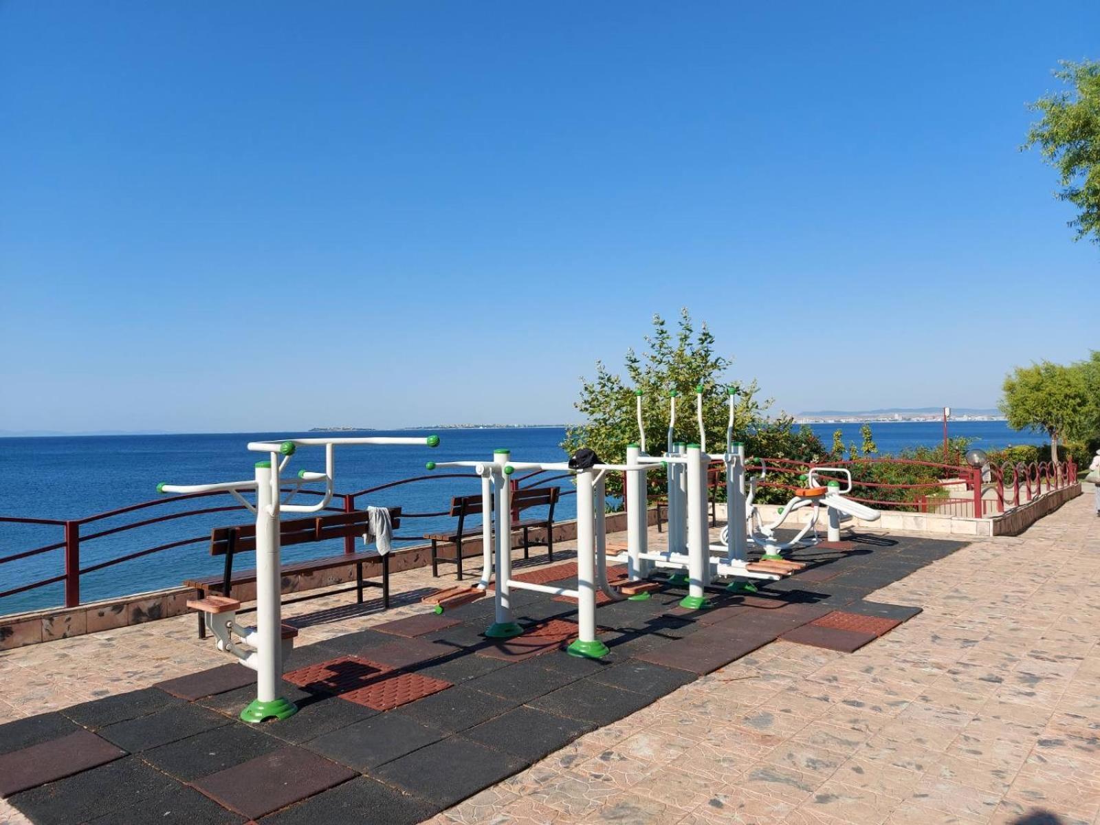 Apartment In Sveti Vlas Esterno foto